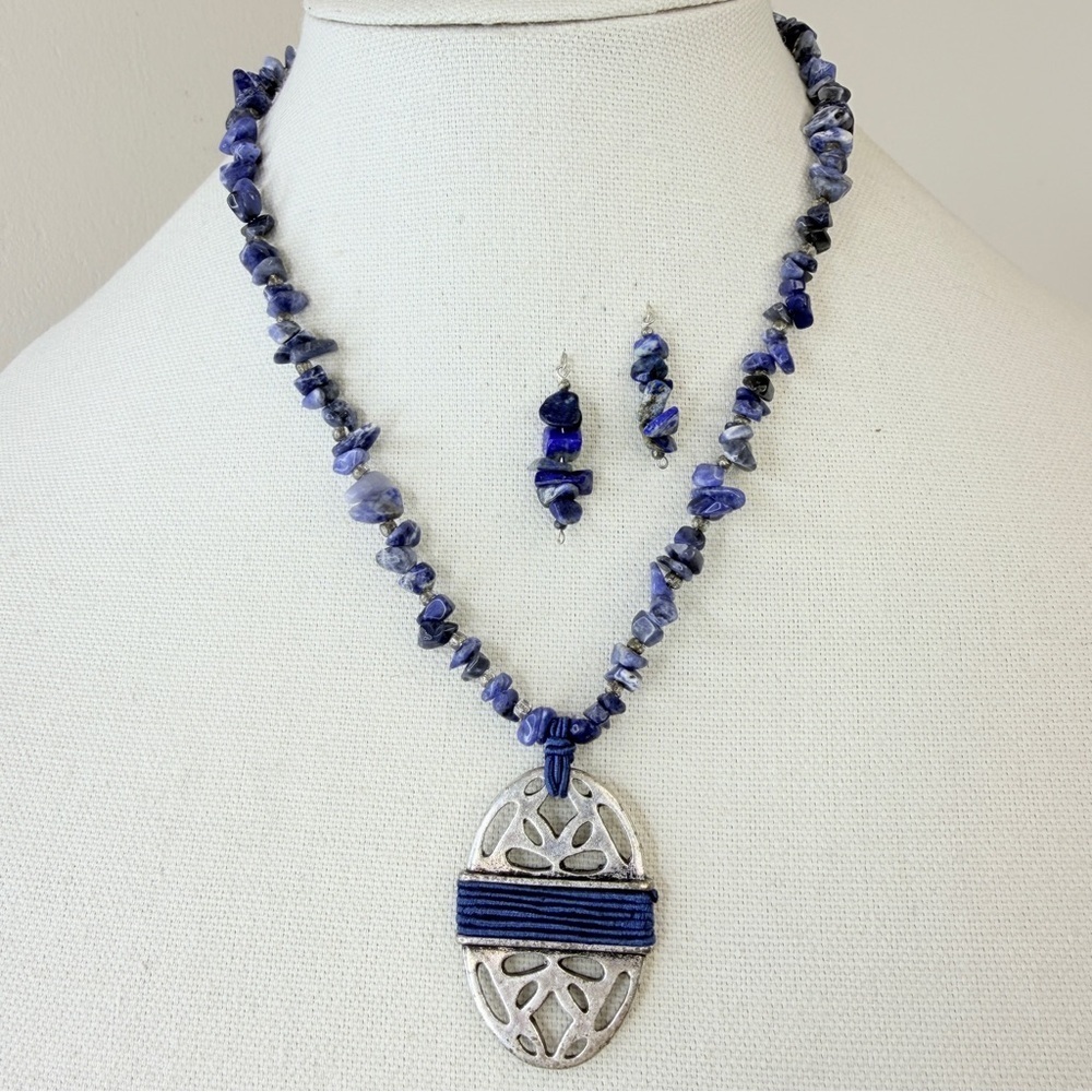 Coldwater Creek Sodalite Medallion Necklace and Earrings